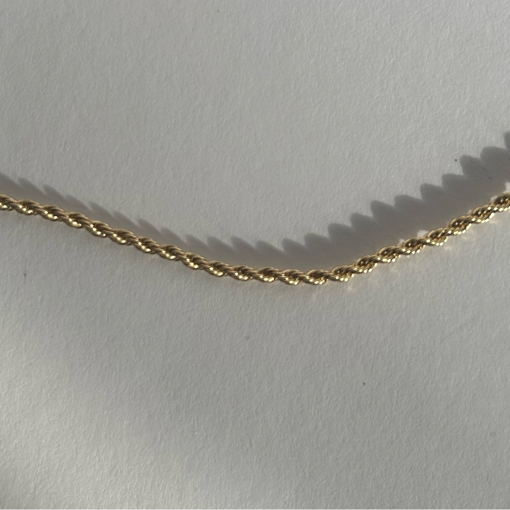 Classic Yellow Gold Rope Chain Necklace - Women’s Jewelry - Picture 4 of 6